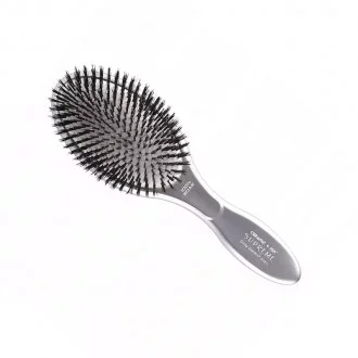 Olivia Garden hair straightening and styling brush